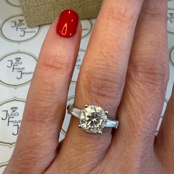 2.55ct G, VS2 Ideal Cut Tapered Baguette Engagement Ring - Picture 10 of 11